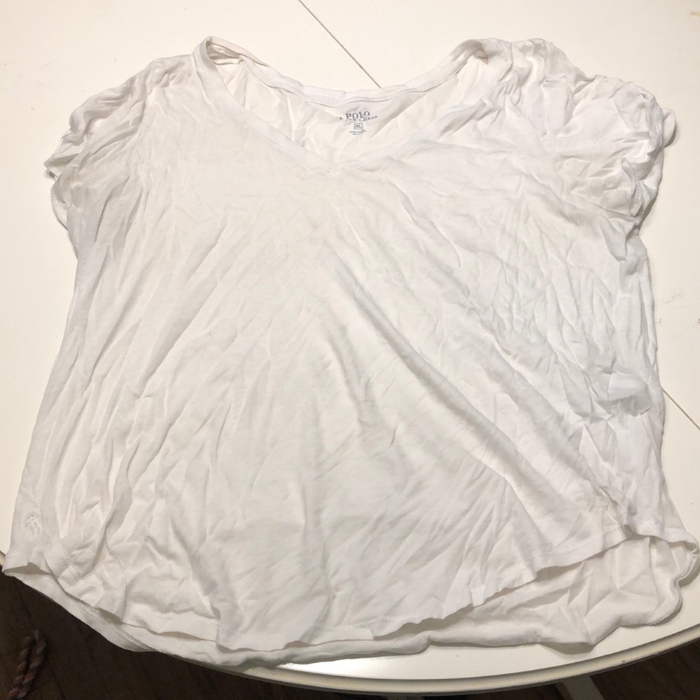 Tee